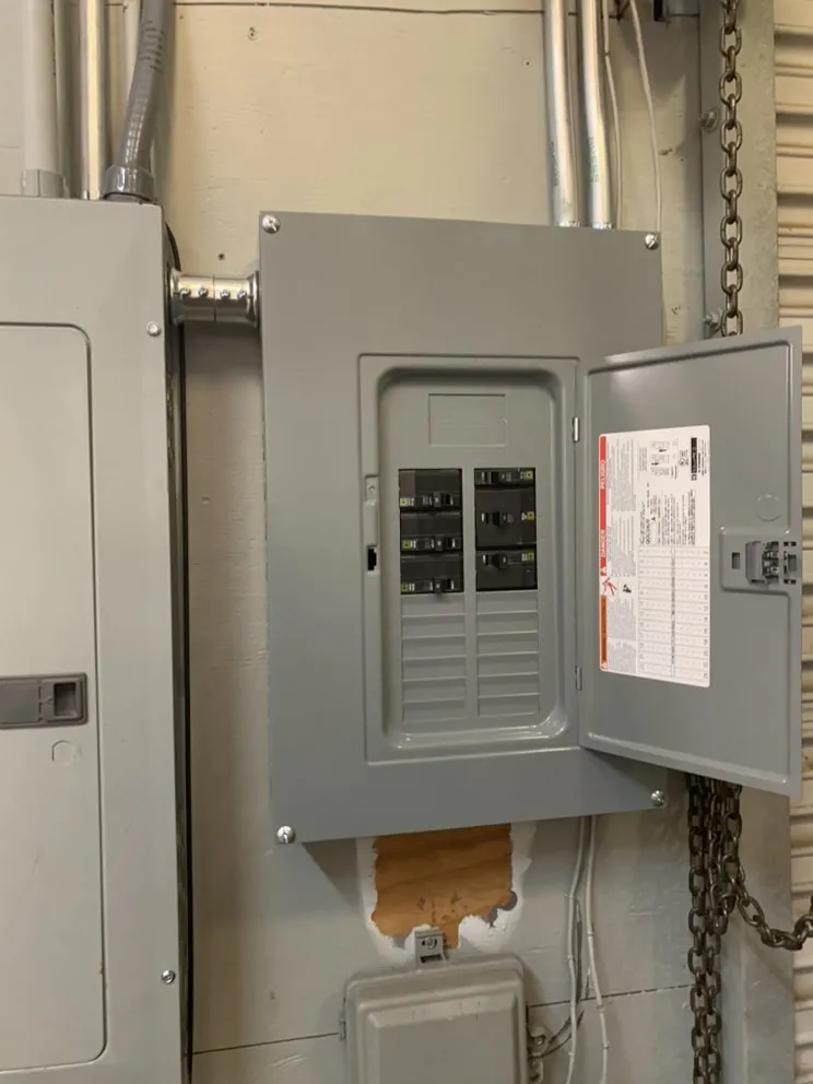 Slide of Mirtil Electric