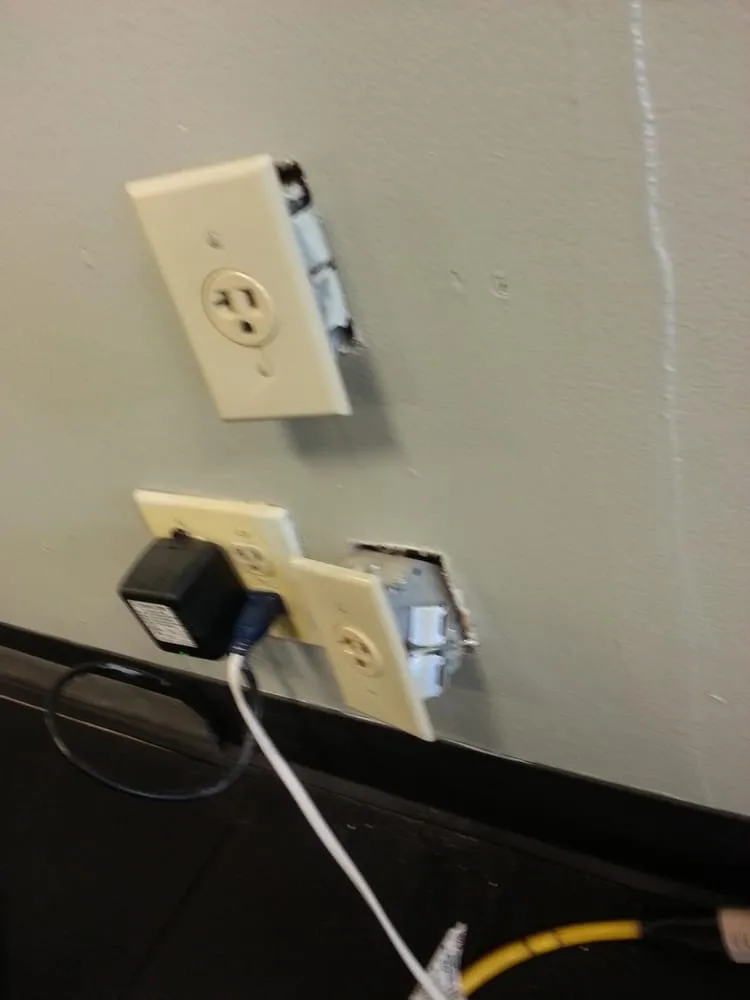 Slide of Mister Electrician