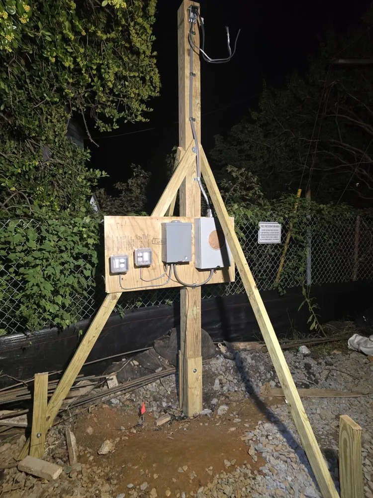 Slide of Mister Panel