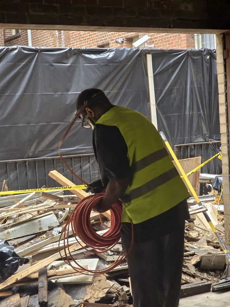 Slide of Mister Panel