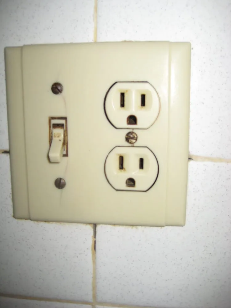 Slide of Mister Sparky Electric