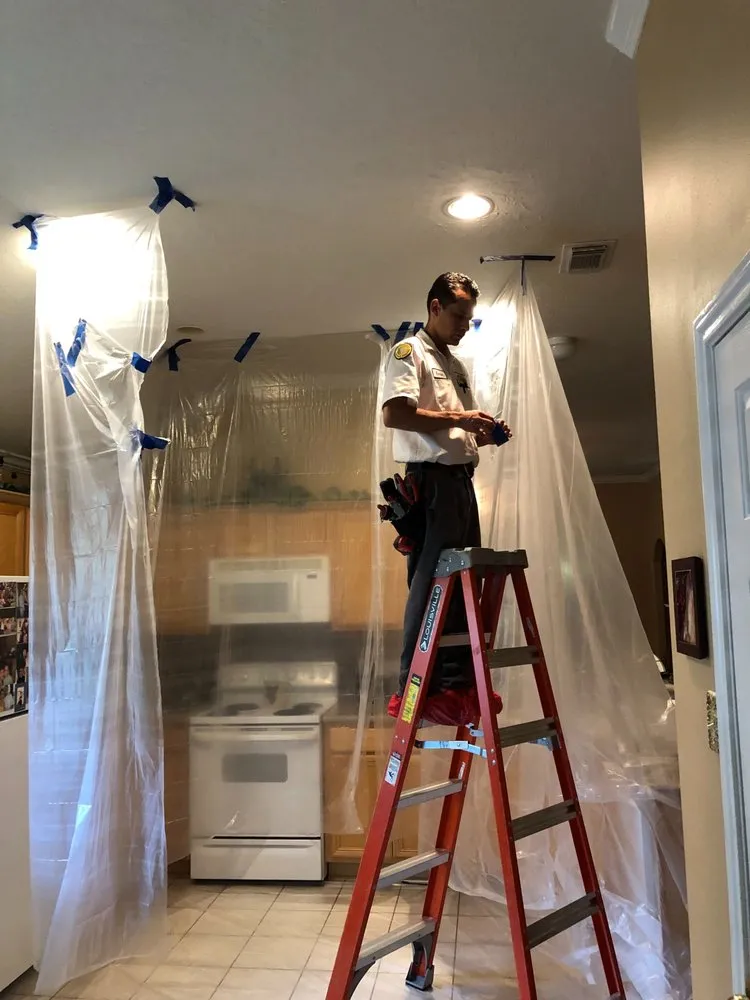 Licensed electrician providing outlet and switch repair in , 