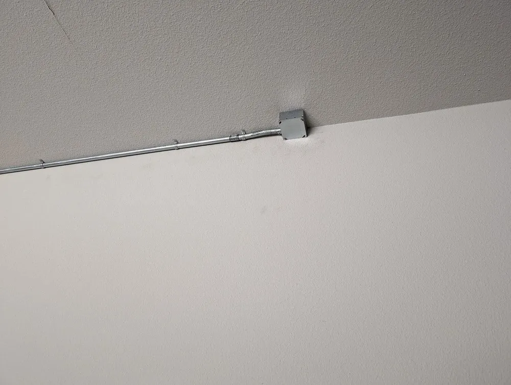 Slide of Mister Volts