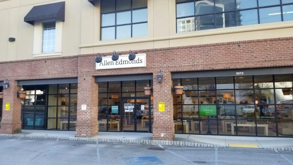 Slide of Mister Volts