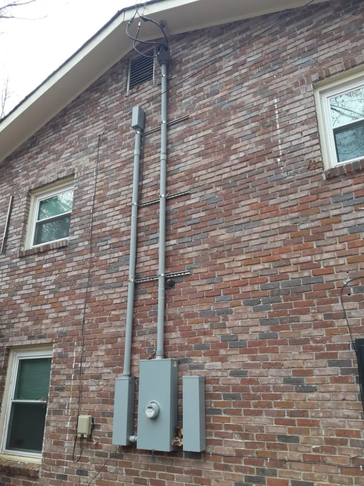 Slide of Mister Volts