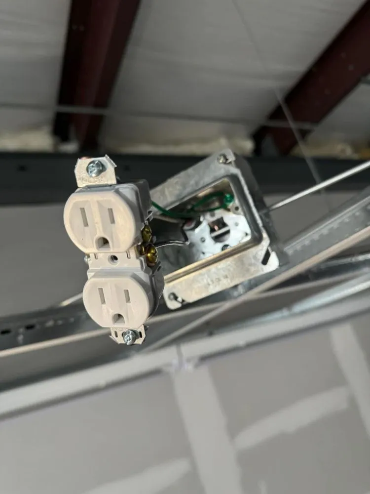 Slide of Misty's Handy Girl Service