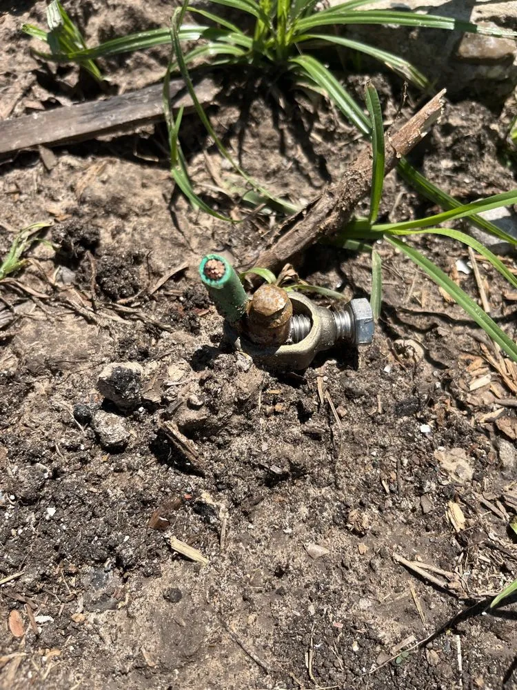 Slide of M&J Electric