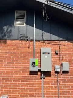 Expert circuit breaker repair service in , - M&J Electric