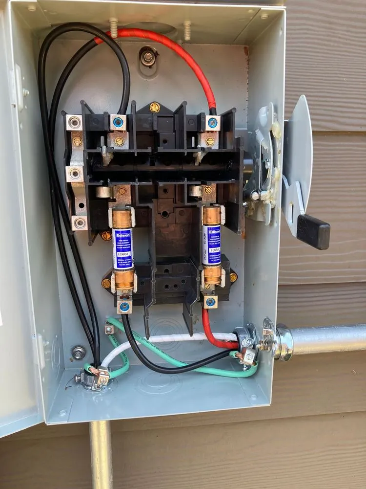 Slide of M&J Electric