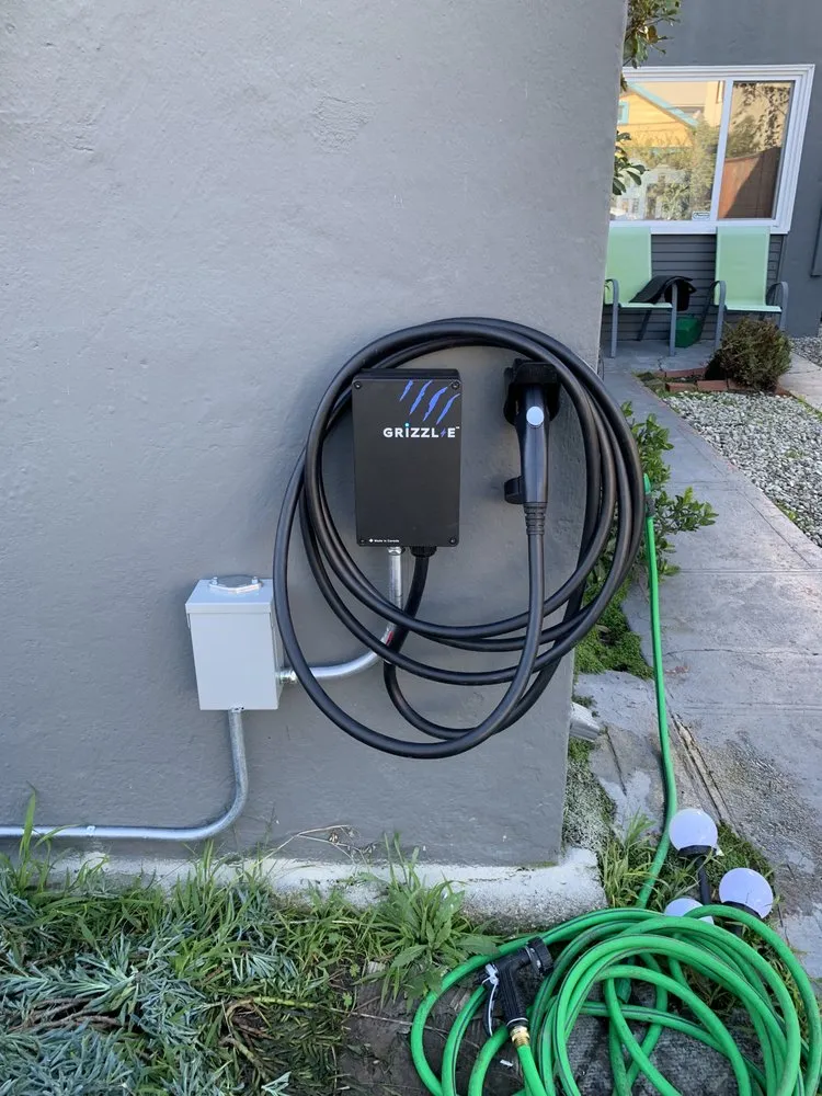 Slide of MJ Electric