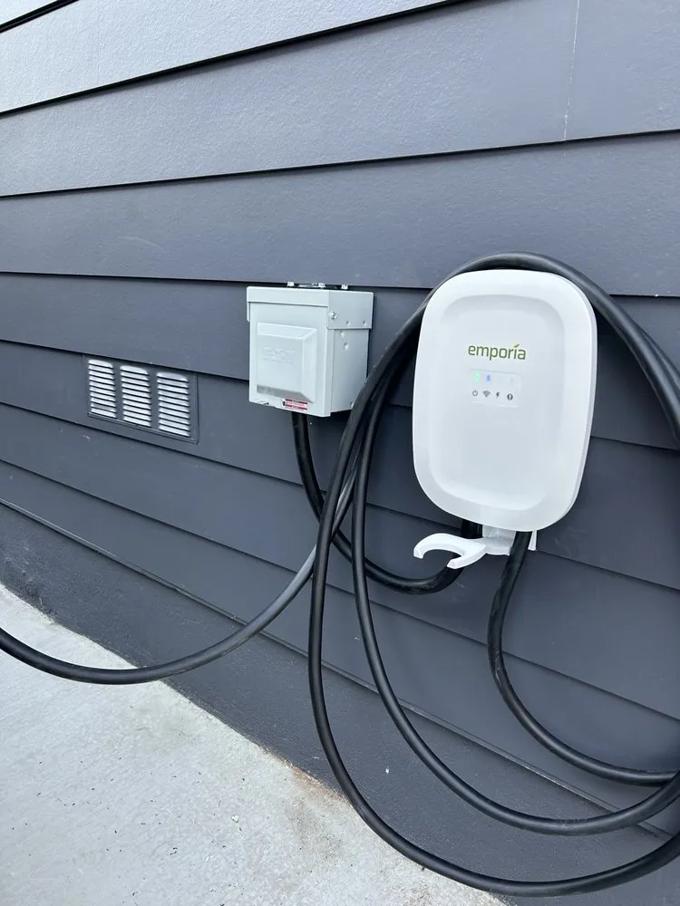 Slide of MJ Electric