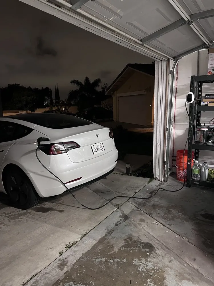 Slide of MJ Electrical Services