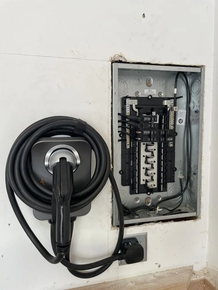 Slide of MJP Electrical Experts