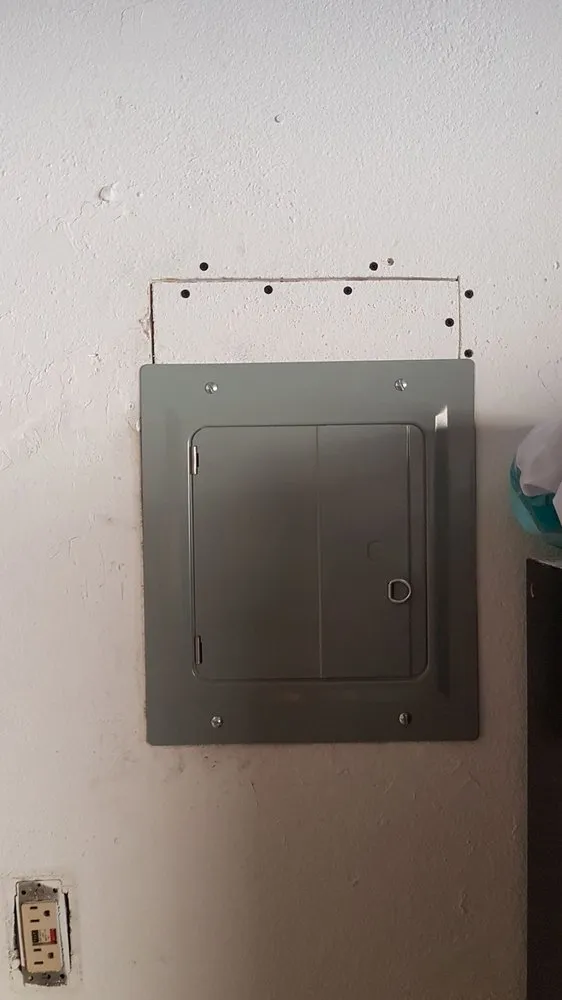 Professional electrical repair in Porter Ranch, CA by MK Electric
