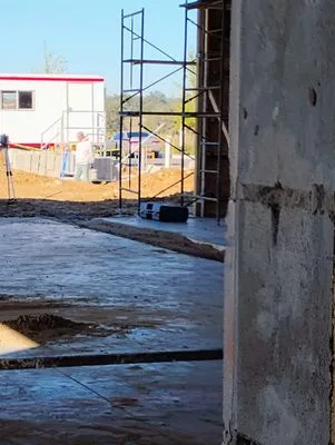 M&K Handyman And Electrical Services Logo