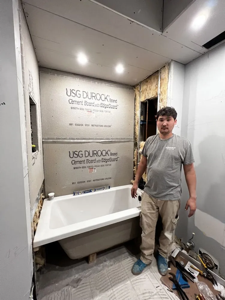 Trusted electrician providing lighting installation in , 