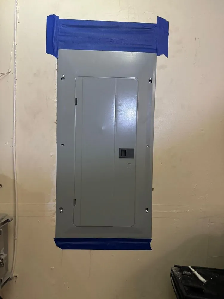 Slide of MM Construction and Electric