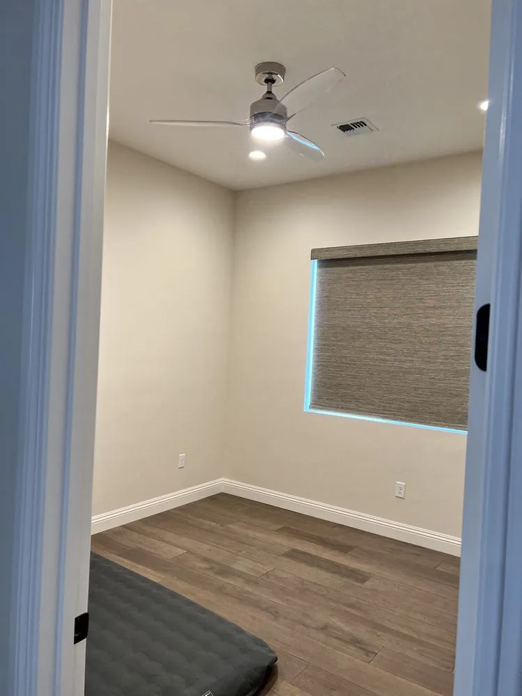 Slide of M&M Electric