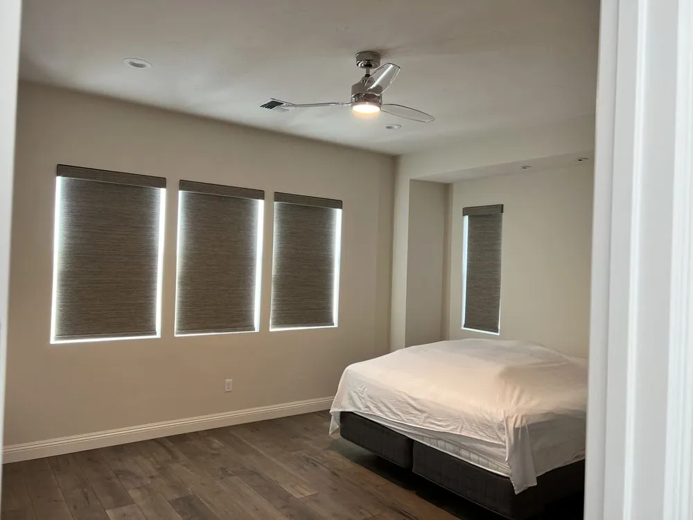 Slide of M&M Electric