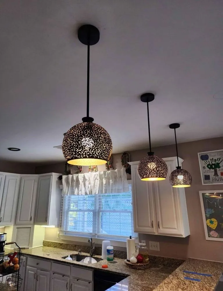 Slide of M&M Electric Services