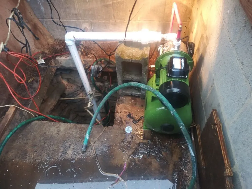 Slide of M&M Handyman and Plumbing