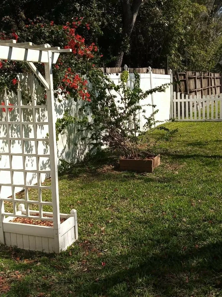 Slide of M&M Property Maintenance & Remodel