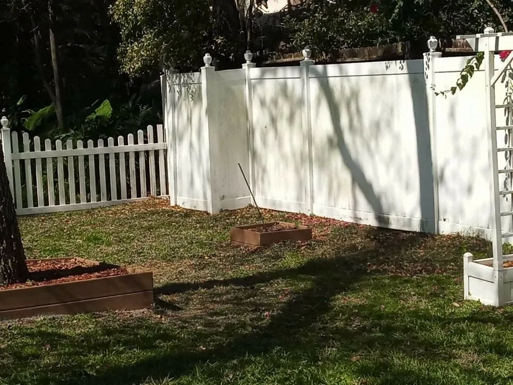 Slide of M&M Property Maintenance & Remodel