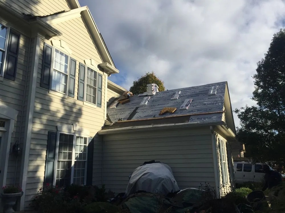 Slide of M&M Property Management