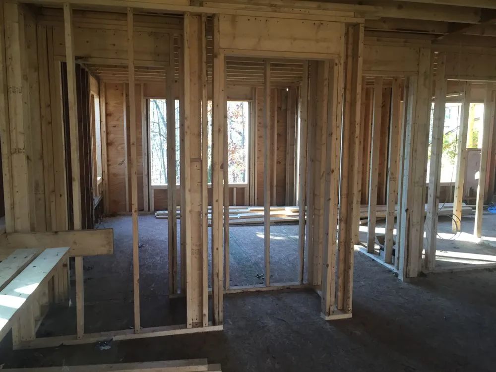 Slide of M&M Property Management