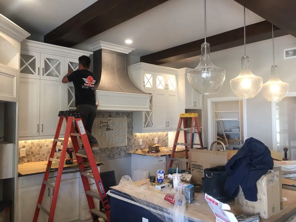 Professional lighting installation experts serving La Crescenta-Montrose, CA - MMR Electric