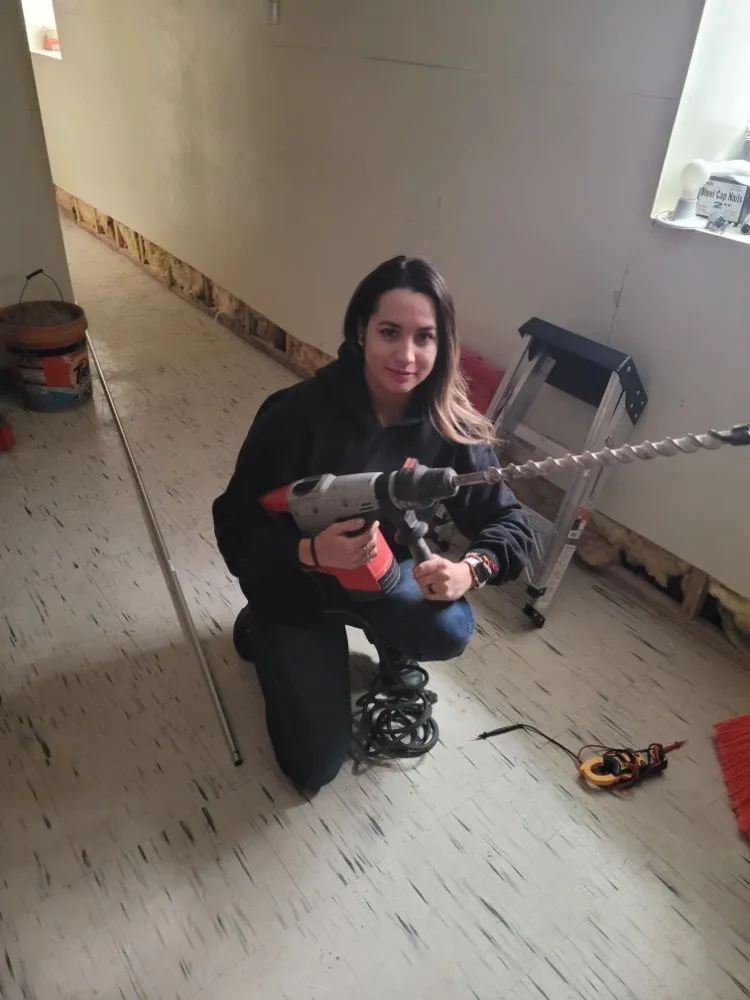 Slide of MNC Electric