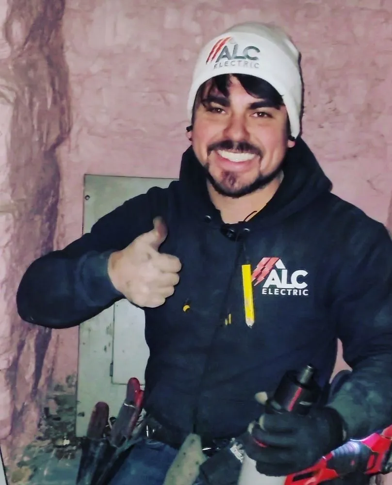 Slide of MNC Electric