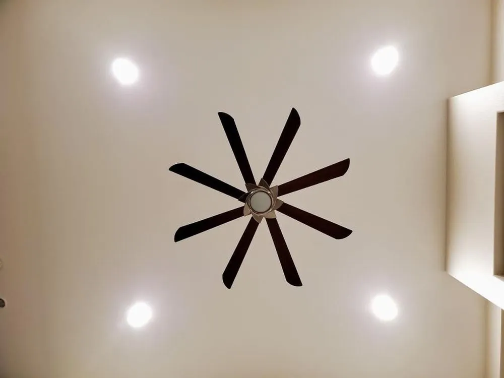 Slide of MnM Electrical Solutions