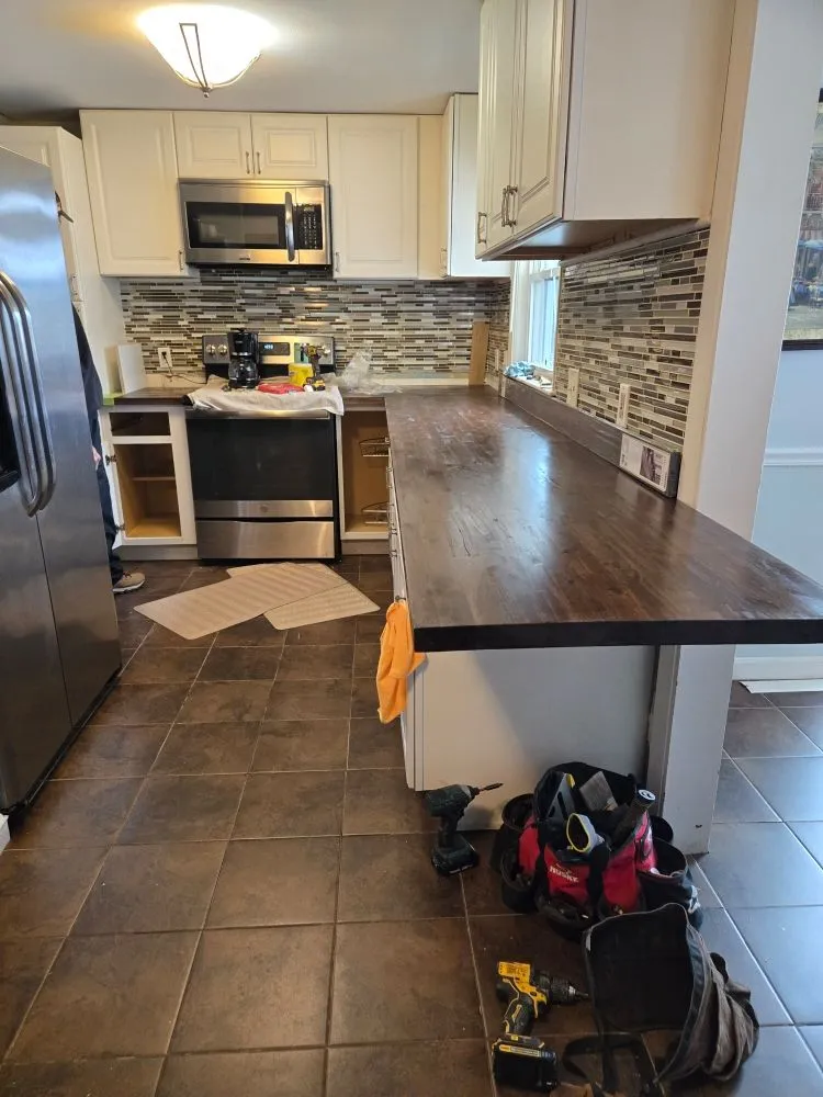 Slide of MNM Handyman Services