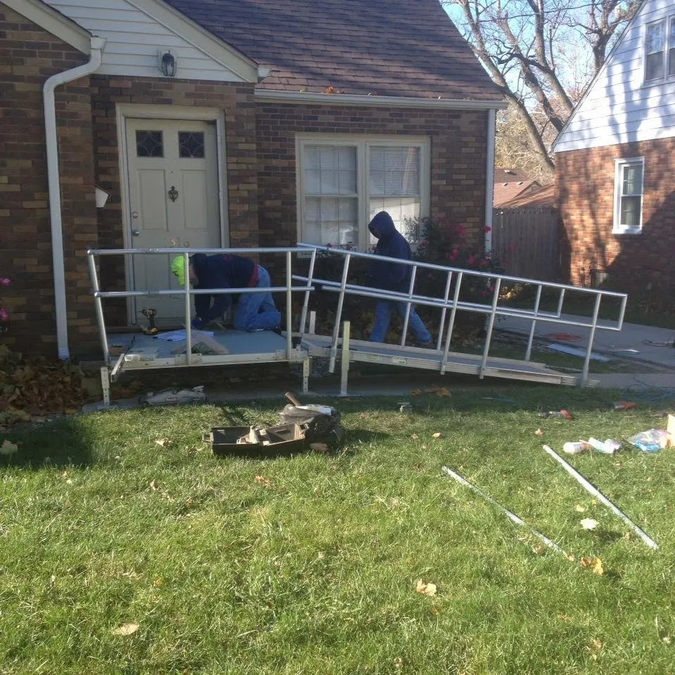 Slide of MnM Service