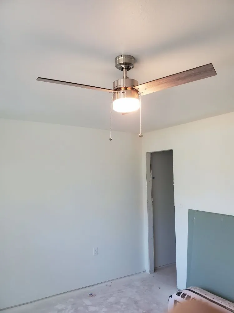 Slide of MNR Electrical Services