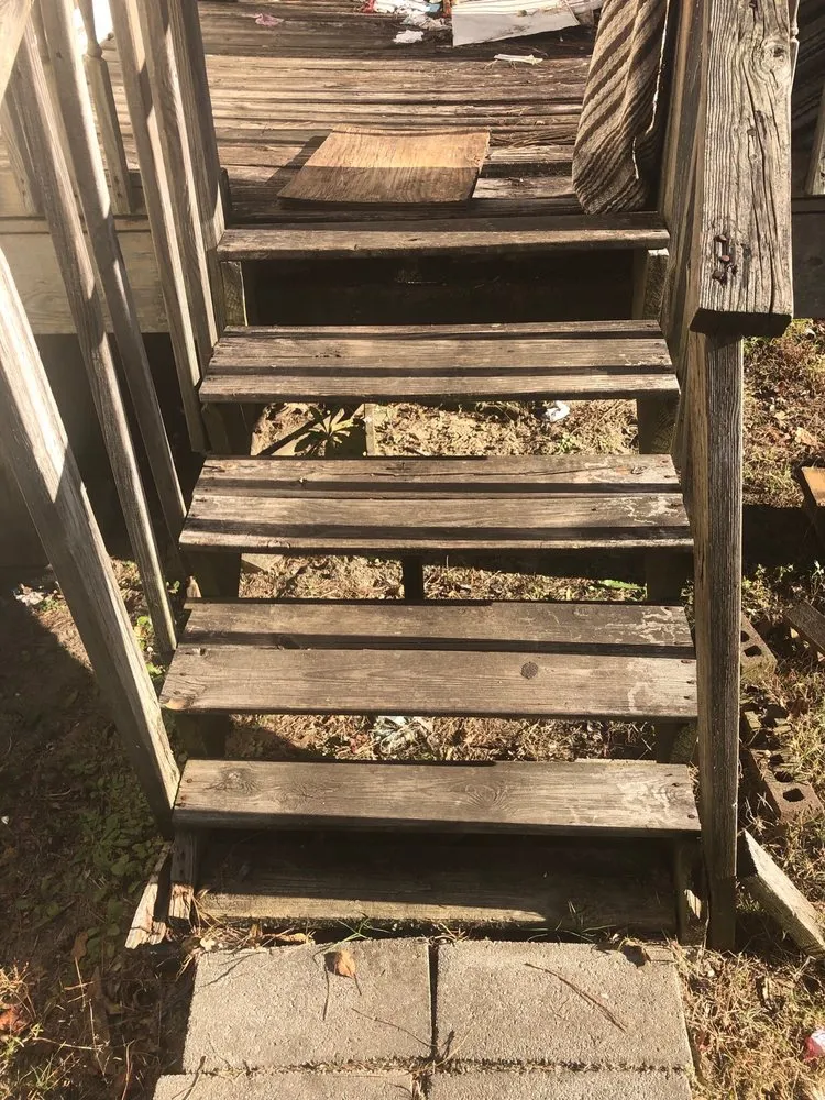 Slide of Mo’ better Handyman