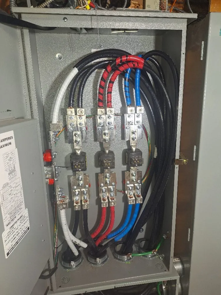 Slide of Mo Handyman