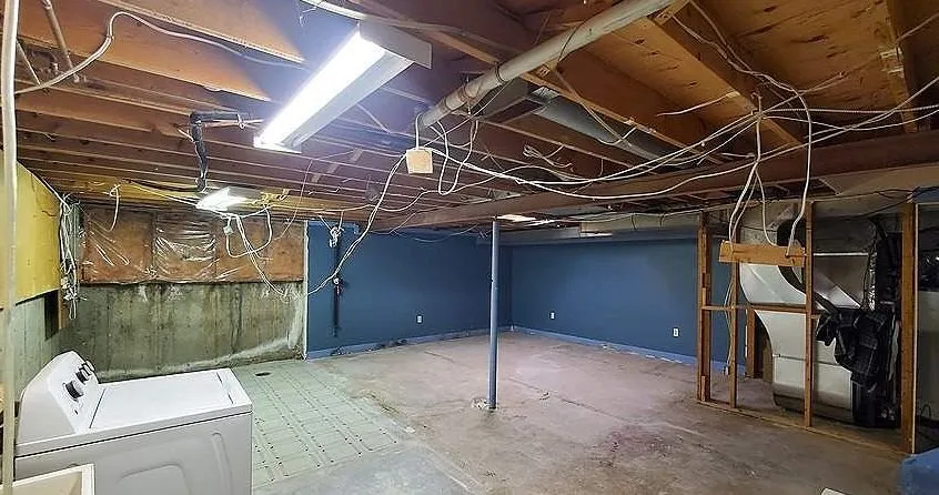 Slide of Moanalua Electric