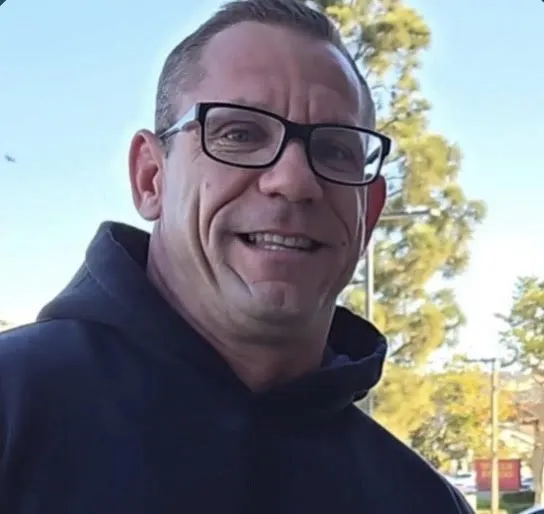 Slide of Mobeta Electric