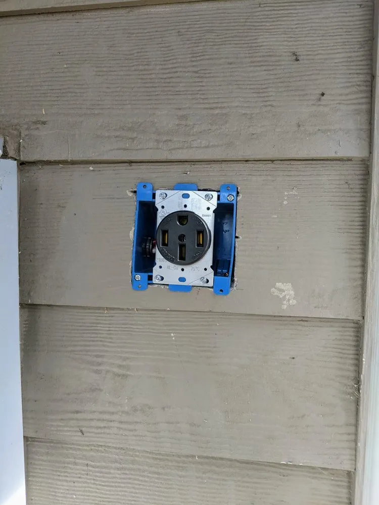 Slide of Moca Electric