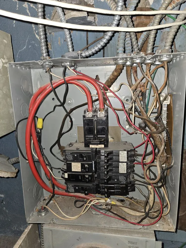 Slide of Modern Electech