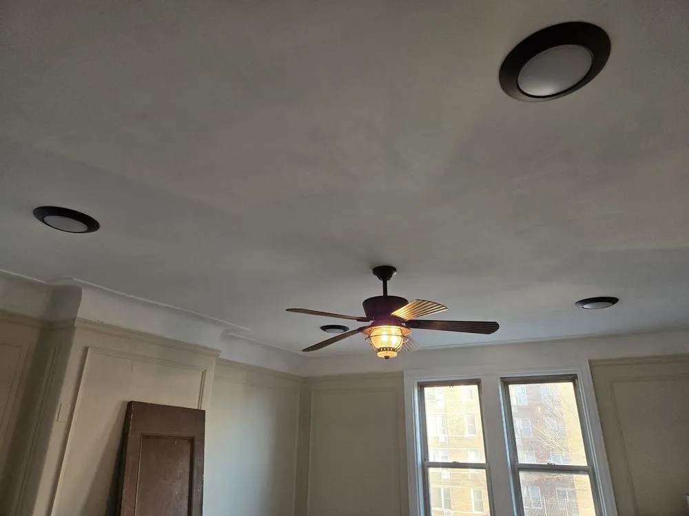 Slide of Modern Electech