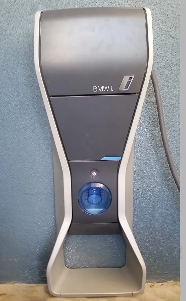 Slide of Modern Electric