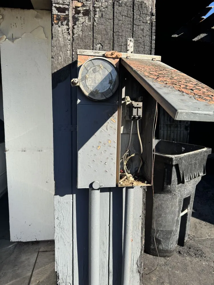 Slide of Modern Electric