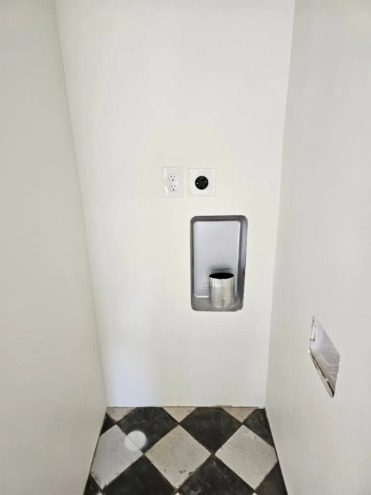 Slide of Modern Electric Solutions