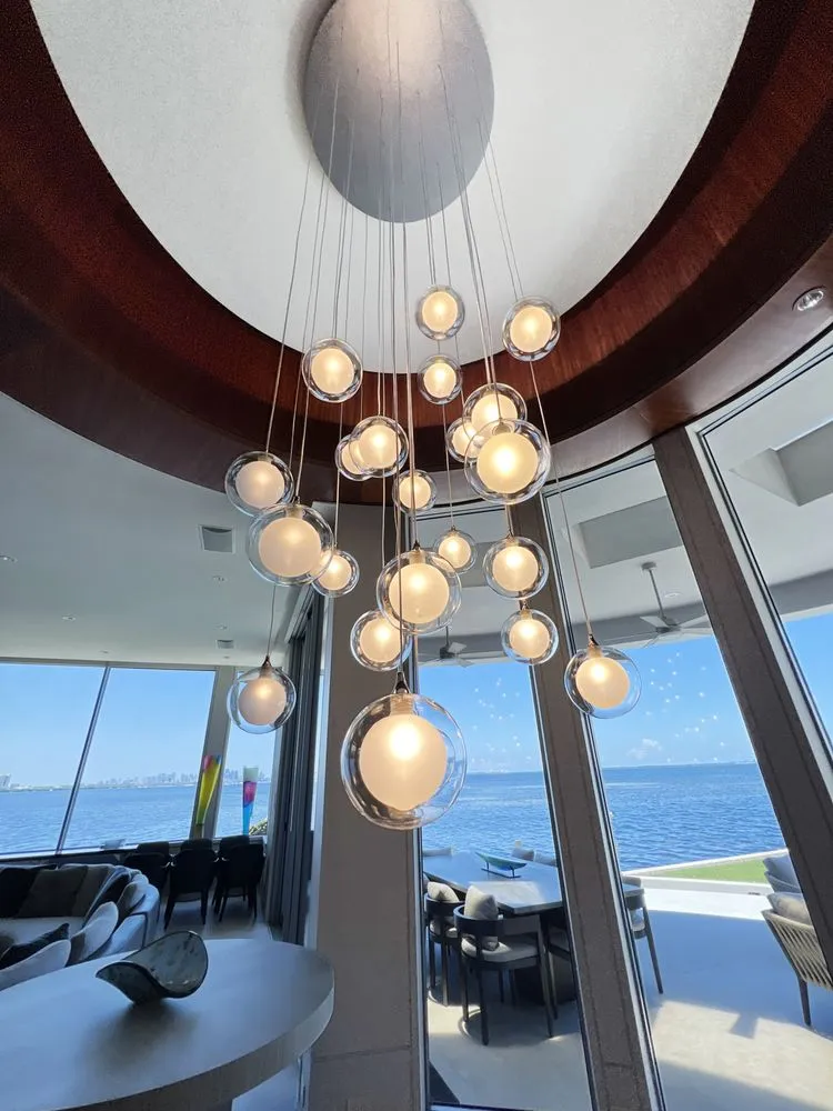 Slide of Modeste Electric