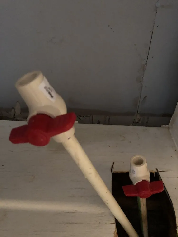 Slide of Moe Handyman Service