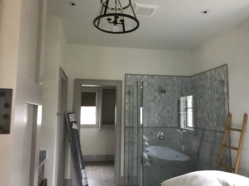 Slide of Moe S Electric