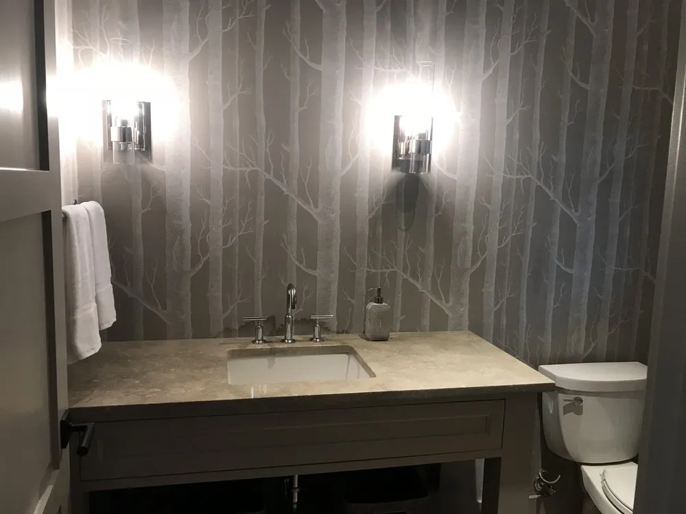 Slide of Moe S Electric